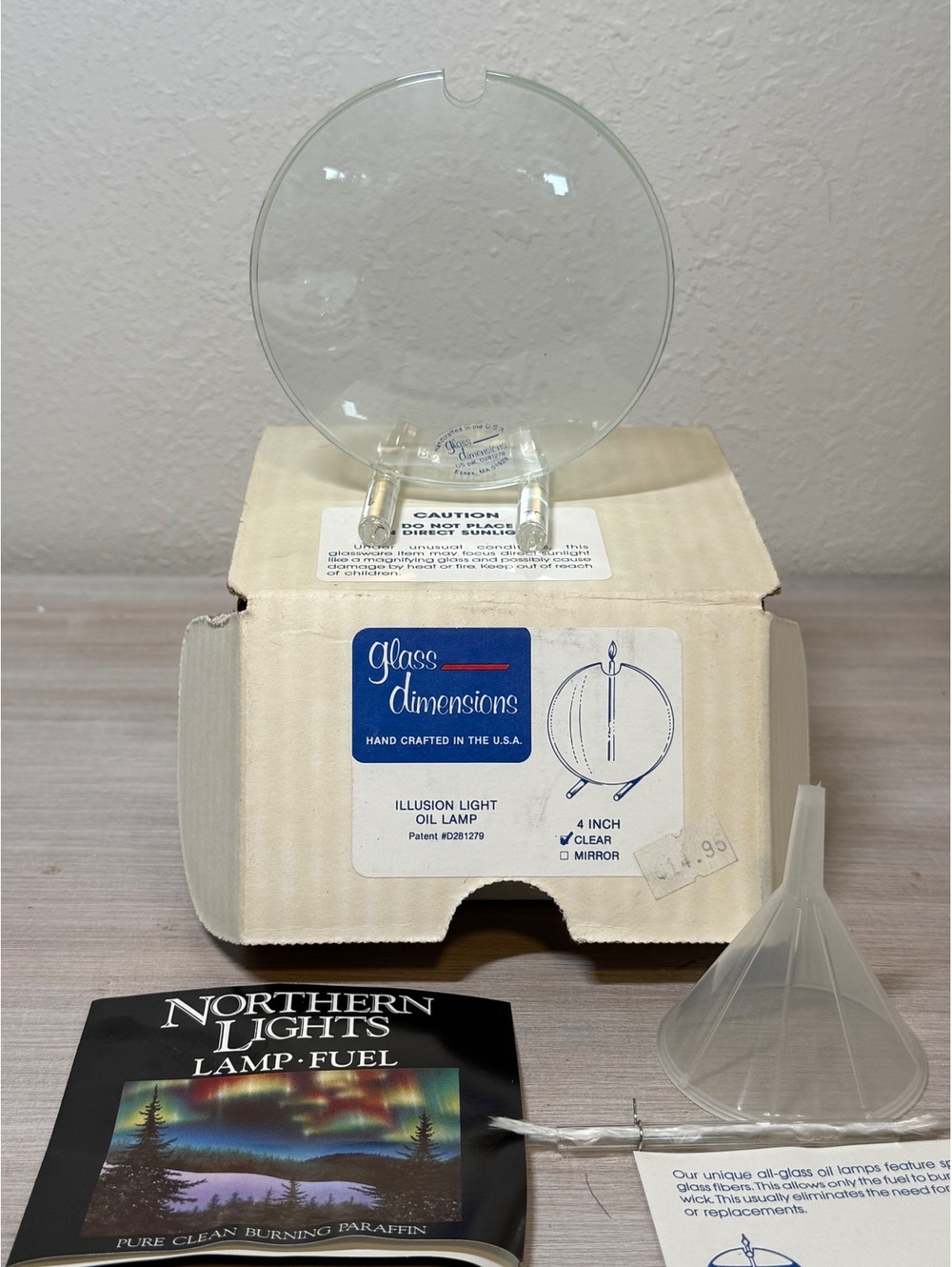 Glass Dimensions Illusion Light Oil Lamp with Northern Lights Lamp Fuel